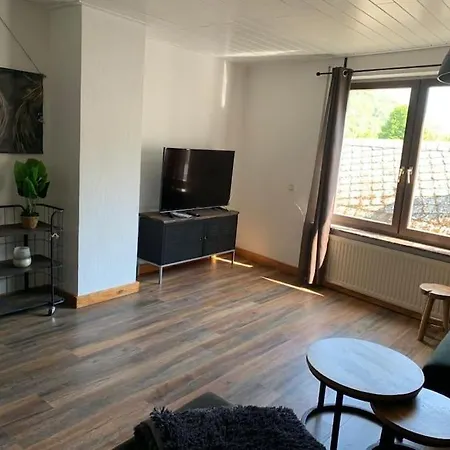 Vakantiehuis Burgen Aan De Moezel ブルゲン
