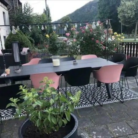 Vakantiehuis Burgen Aan De Moezel
